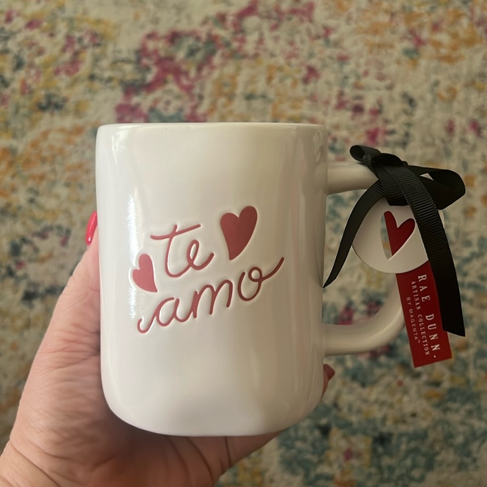❤️ Rae Dunn Valentine’s Day mug ❤️